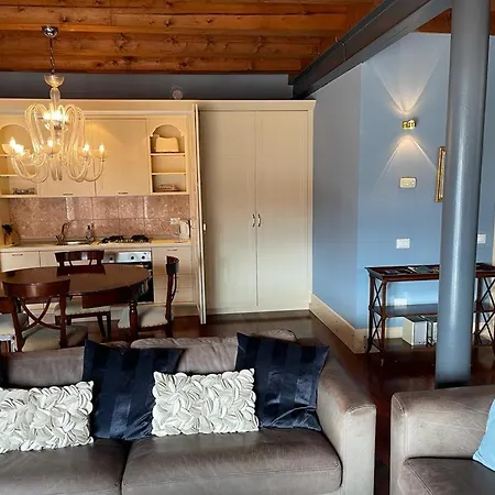 The Penthouse And Rooftop-terrace At Molino Stucky * Venedig