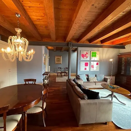 Apartment The Penthouse And Rooftop-terrace At Molino Stucky Venedig