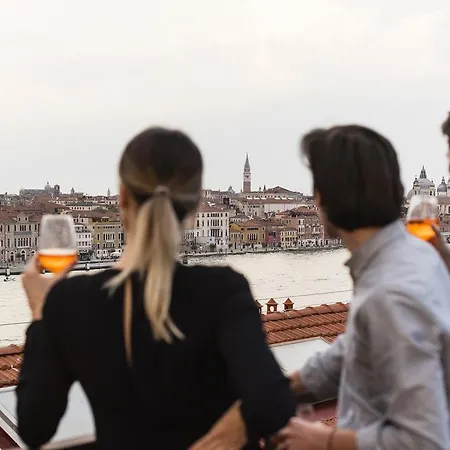 The Penthouse And Rooftop-terrace At Molino Stucky * Venedig